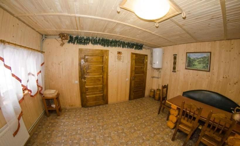 Gostynnyi Dvir U Marichky Hotell Lazeshchyna Eksteriør bilde
